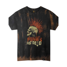 Футболка PUNKS NOT DEAD