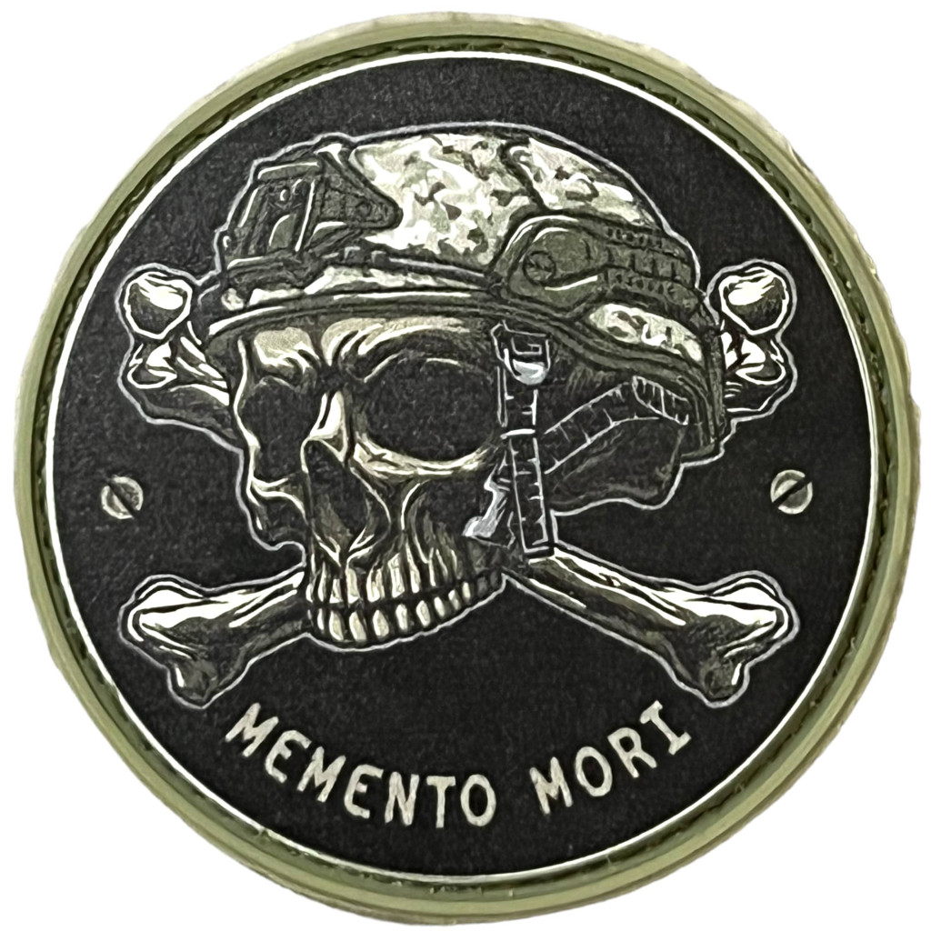 Шеврон ПВХ Memento Mori Skull